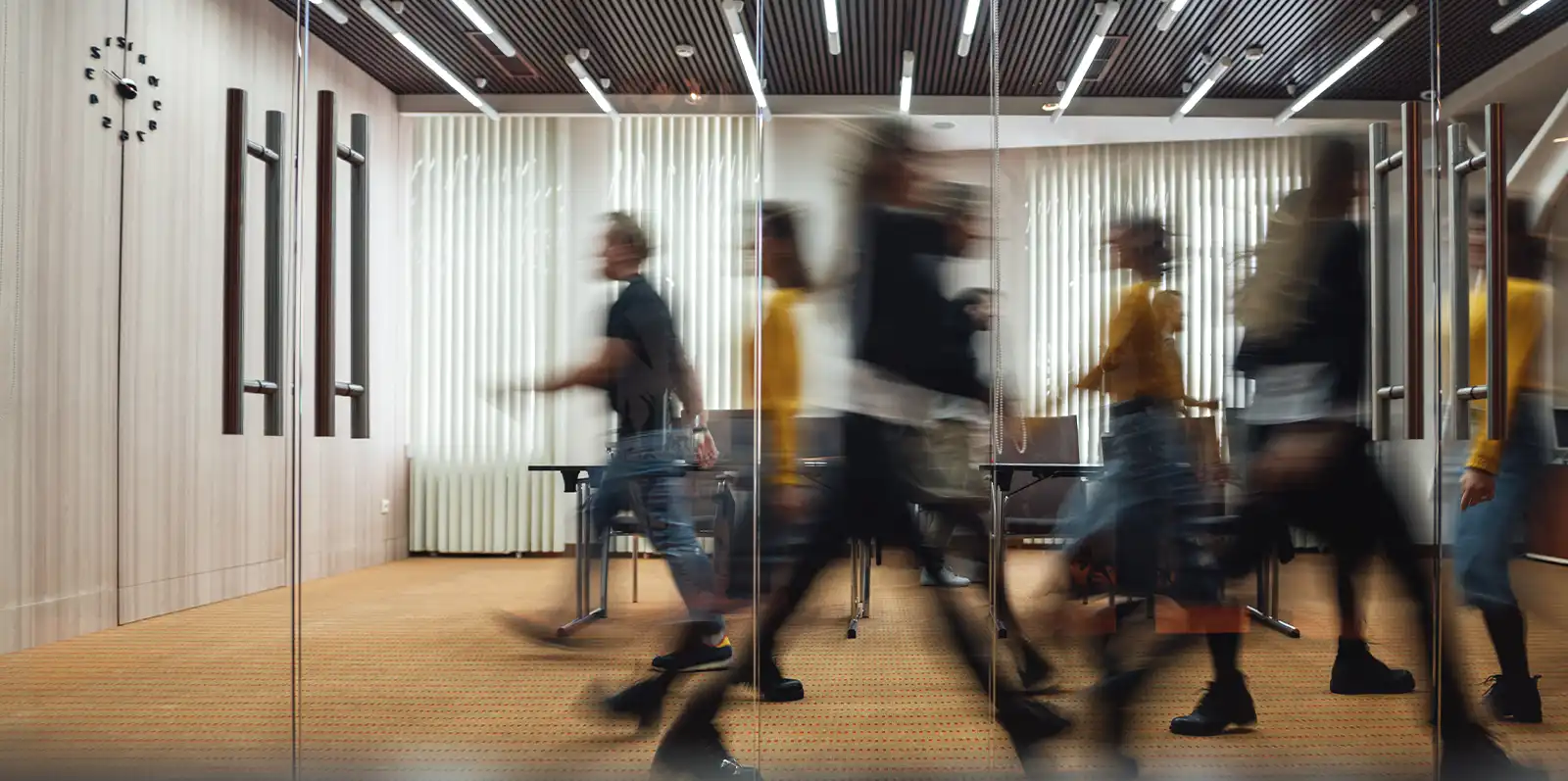 product-banner work-environment