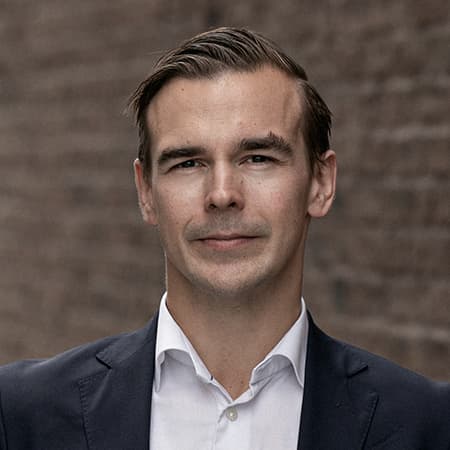 John E Nilsen